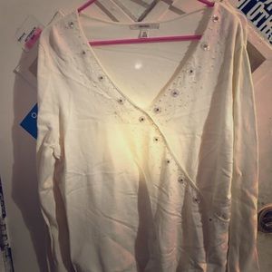 ☕️Cream embellished Merona sweater☕️